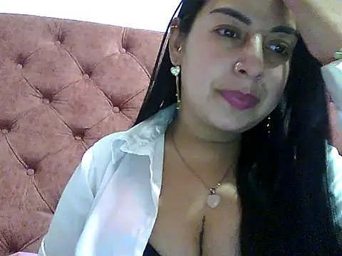 Snapshot of nicelover00444 chatting on 14, 11, 2025 nicelover00444 online show from 14, 11, 2025