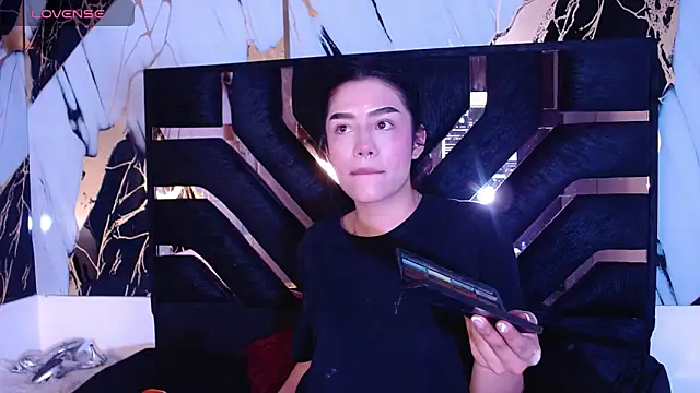 tael novacs online show from 11, 1, 2026