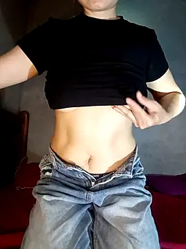 thuy-kieu online show from 26, 2, 2026