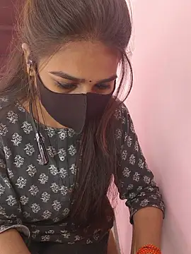 Iamyourdarling online show from 18, 11, 2025