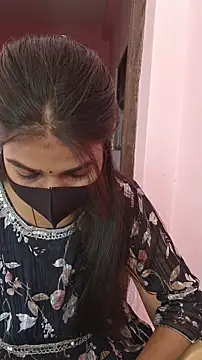 Iamyourdarling online show from 11, 11, 2025