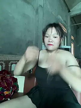 Snapshot of m-mbae chatting on 15, 5, 2026 m-mbae online show from 15, 5, 2026
