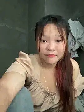 Snapshot of m-mbae chatting on 10, 5, 2026 m-mbae online show from 10, 5, 2026
