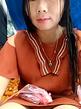 Snapshot of vangkt-cute chatting on 19, 7, 2026 vangkt-cute online show from 19, 7, 2026