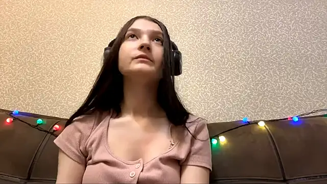 AurorAurora online show from 16, 12, 2025