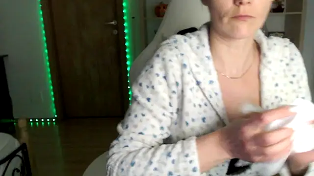 MissyDior8 online show from 6, 1, 2026