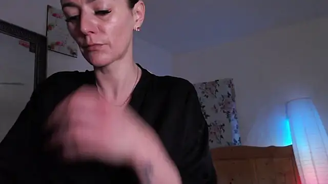 MissyDior8 online show from 3, 4, 2026