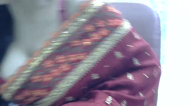 Zoya-sexy online show from 11, 4, 2026