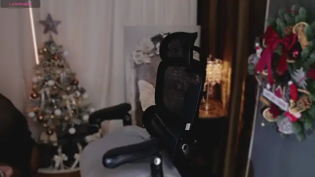 Honey-wanning online show from 30, 11, 2025