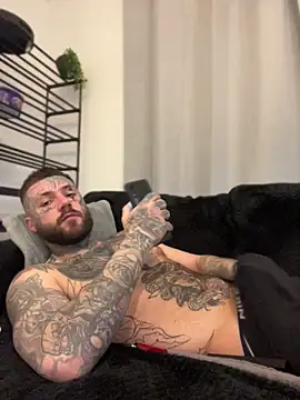 magicmichaell online show from 8, 4, 2026