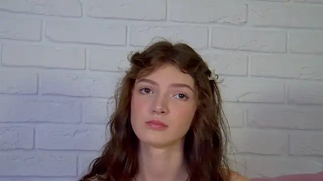 Snapshot of SophiaProve chatting on 5, 7, 2026 SophiaProve online show from 5, 7, 2026