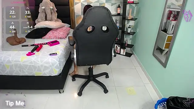 DENIS DALLAS online show from 7, 4, 2026