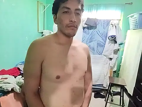 Snapshot of charlyver36 chatting on 24, 11, 2025 charlyver36 online show from 24, 11, 2025