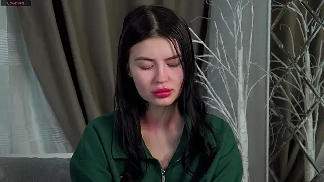 CoreenYorton online show from 8, 2, 2026