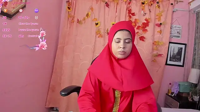 NaylaAbadi online show from 20, 11, 2025