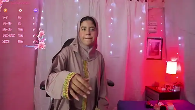 NaylaAbadi online show from 4, 3, 2026