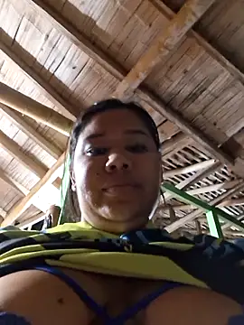 Snapshot of Sarahy- chatting on 23, 4, 2026 Sarahy- online show from 23, 4, 2026