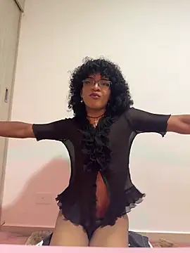 Snapshot of FemboyCartii chatting on 11, 11, 2025 FemboyCartii online show from 11, 11, 2025