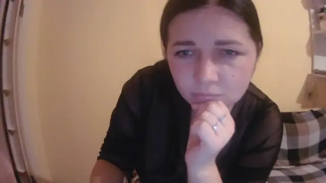 Vitalina282128 online show from 16, 12, 2025