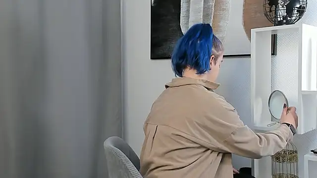 CaroleeSchlegel online show from 11, 11, 2025