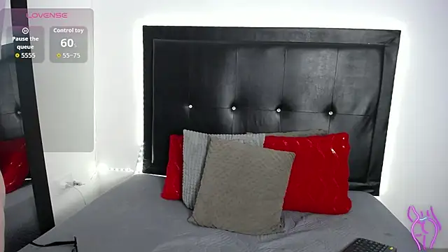 perla stone 20 online show from 28, 2, 2026