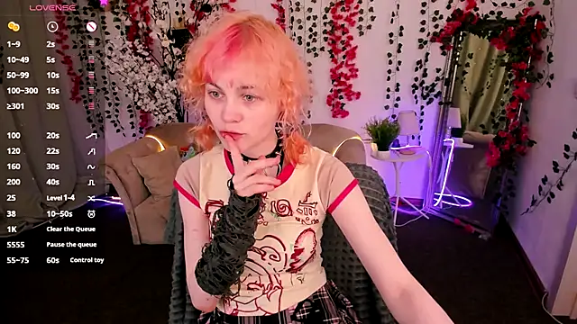 Awawrin online show from 23, 11, 2025