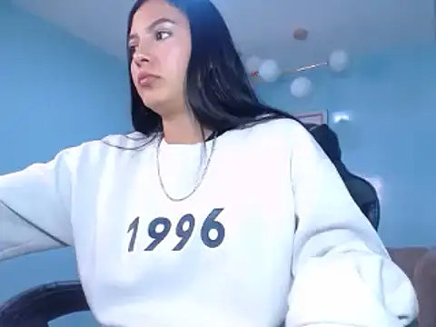 charlotte jhonson t  online show from 10, 11, 2025