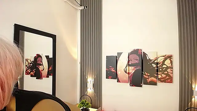 Snapshot of Kitsune_chan18 chatting on 18, 11, 2025 Kitsune chan18 online show from 18, 11, 2025