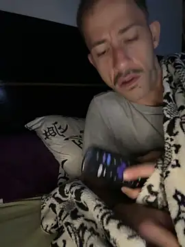 Lucasjandre online show from 2, 4, 2026