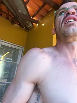Lucasjandre online show from 19, 4, 2026