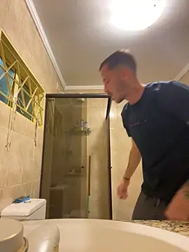 Lucasjandre online show from 2, 12, 2025