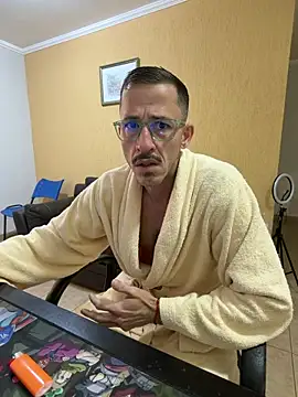 Lucasjandre online show from 18, 6, 2026