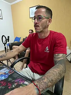 Lucasjandre online show from 1, 6, 2026