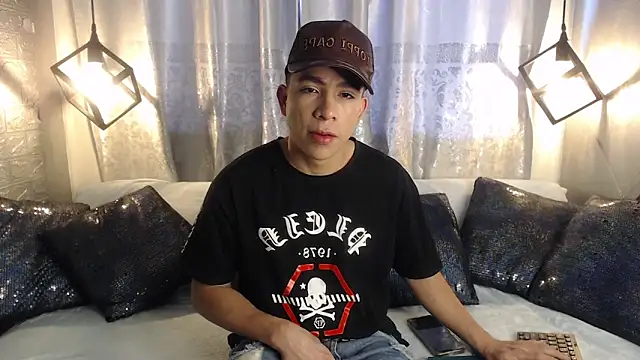 Aaron foxx1 online show from 22, 11, 2025