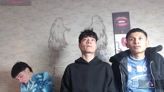 axel milo kairo and noa online show from 1, 12, 2025