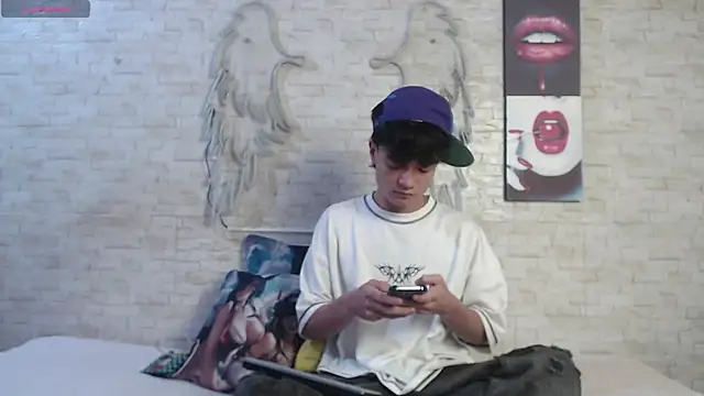 axel milo kairo and noa online show from 13, 2, 2026