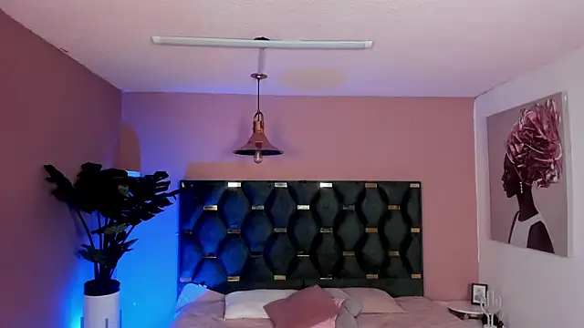 Velvet Dreamss online show from 22, 7, 2026