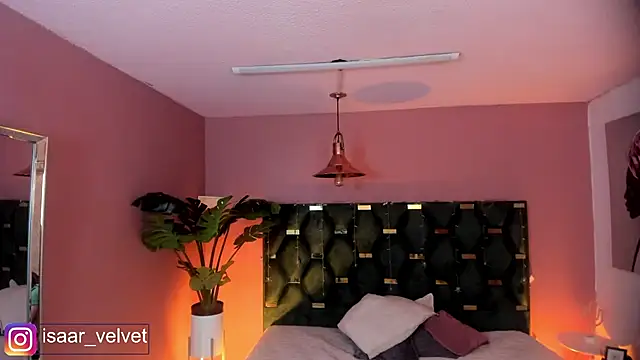 Velvet Dreamss online show from 21, 4, 2026