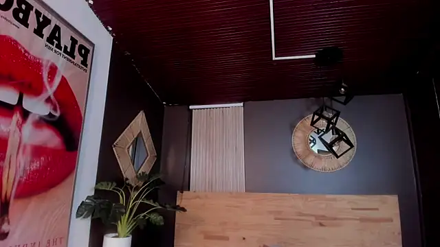 Velvet Dreamss online show from 14, 2, 2026