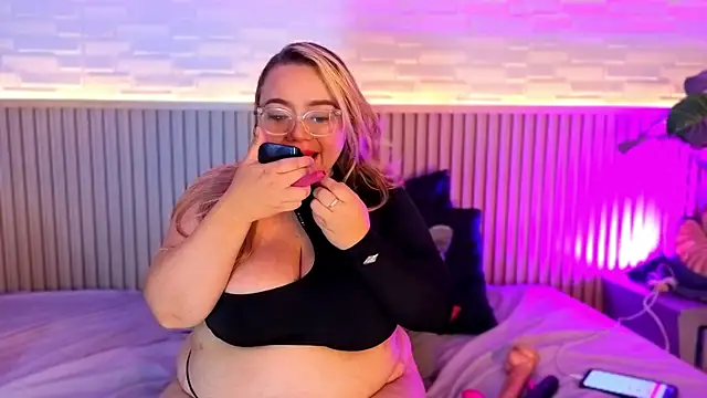 Amber bunnyx01 online show from 8, 1, 2026