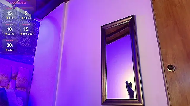 agata Anderson online show from 2, 12, 2025