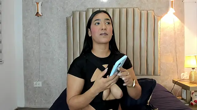 ArissDeLuna online show from 18, 1, 2026