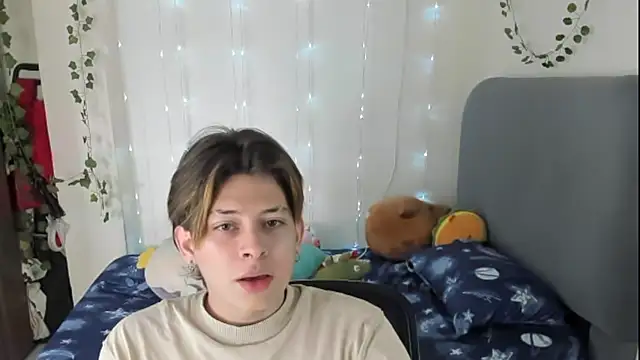 Felix kitty online show from 5, 12, 2025