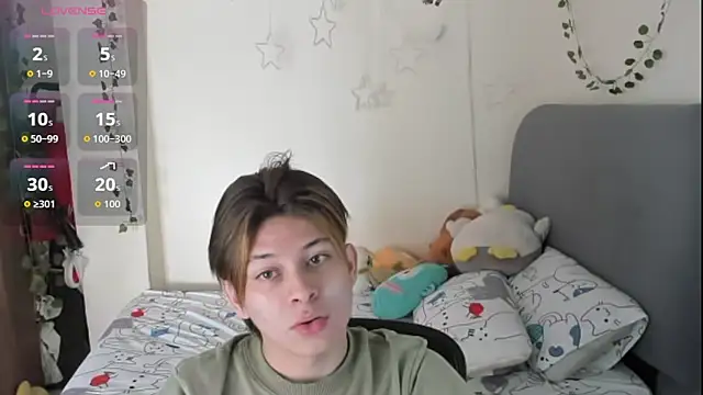 Snapshot of Felix_kitty chatting on 21, 11, 2025 Felix kitty online show from 21, 11, 2025