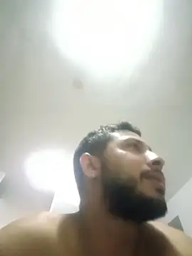 Snapshot of MAX_Jhonnson chatting on 14, 11, 2025 MAX Jhonnson online show from 14, 11, 2025