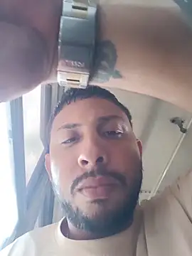 Snapshot of MAX_Jhonnson chatting on 24, 11, 2025 MAX Jhonnson online show from 24, 11, 2025