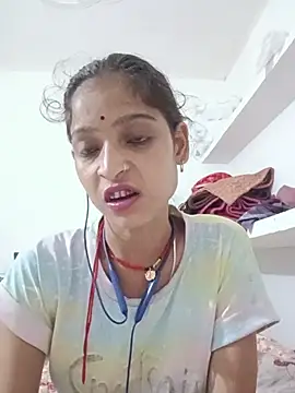 Mohnicute online show from 15, 7, 2026
