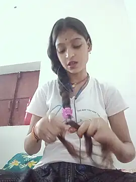 Mohnicute online show from 19, 7, 2026