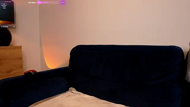 Snapshot of BellaBlush03 chatting on 27, 4, 2026 BellaBlush03 online show from 27, 4, 2026