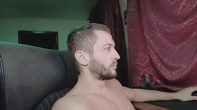 Snapshot of 333Alone_in_theDark777 chatting on 24, 11, 2025 333Alone in theDark777 online show from 24, 11, 2025